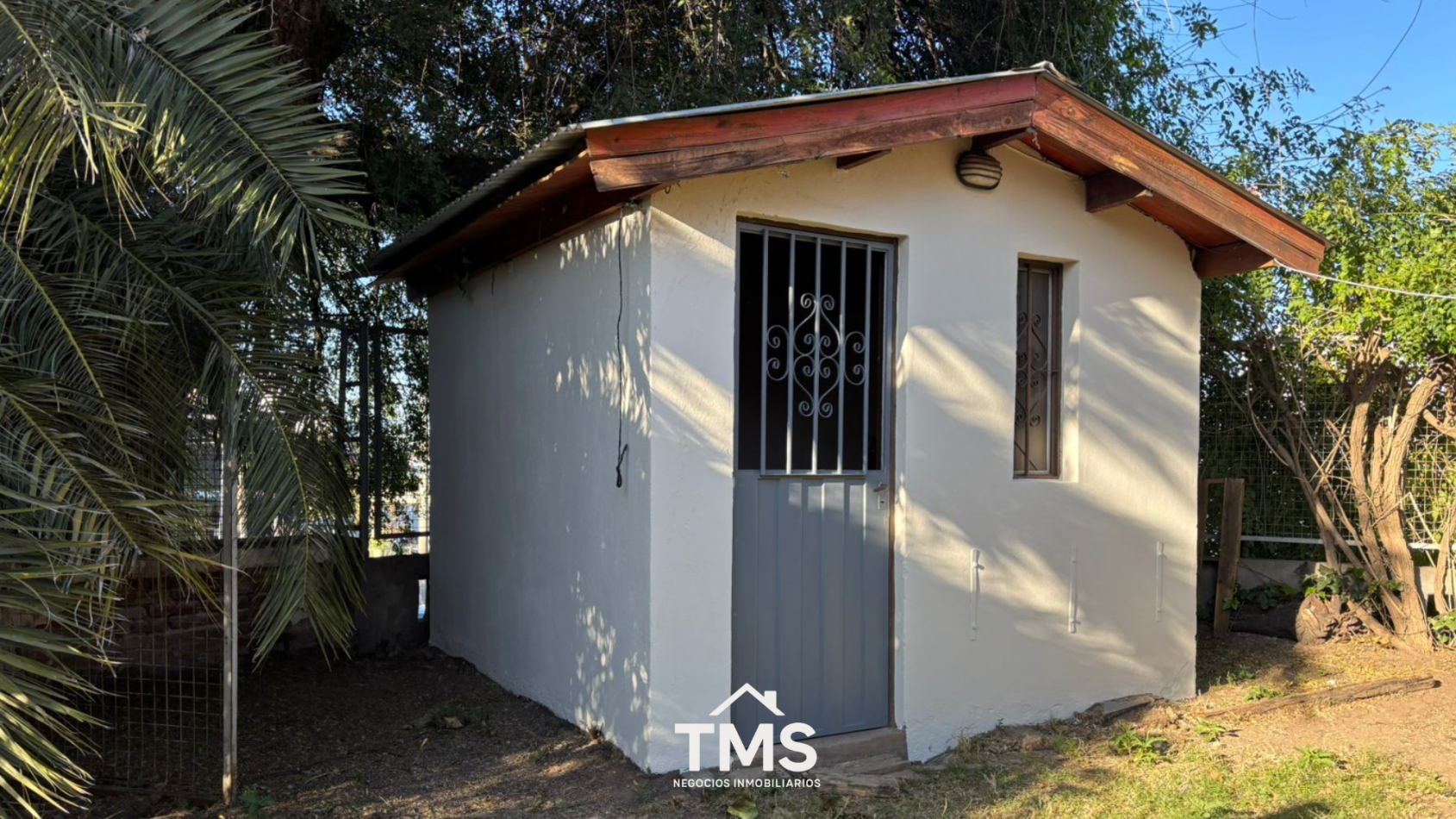 Casa esquina en el exclusivo Cerro de Las Rosas