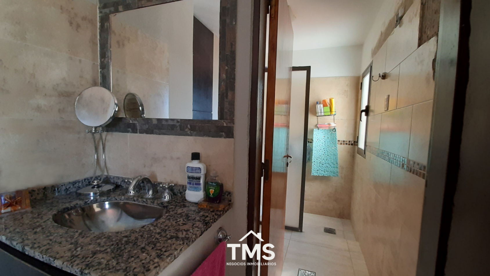 APTO CREDITO | Casa de 3 Dorm | B° Los Robles