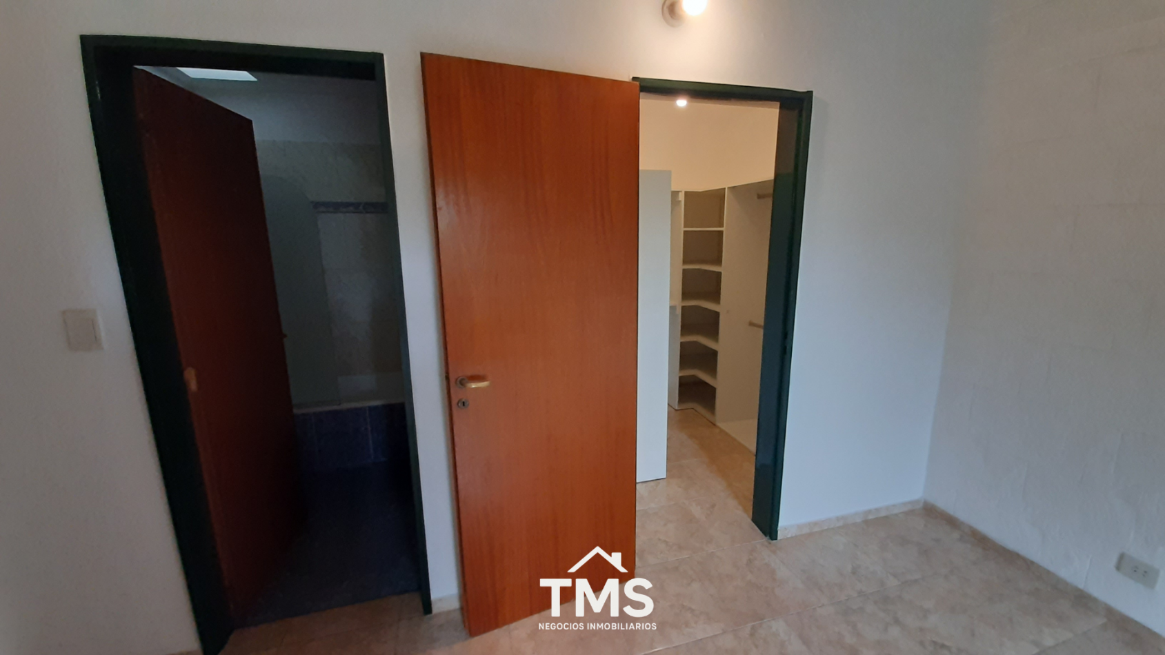 Casa  dorm con pileta en B° Arguello